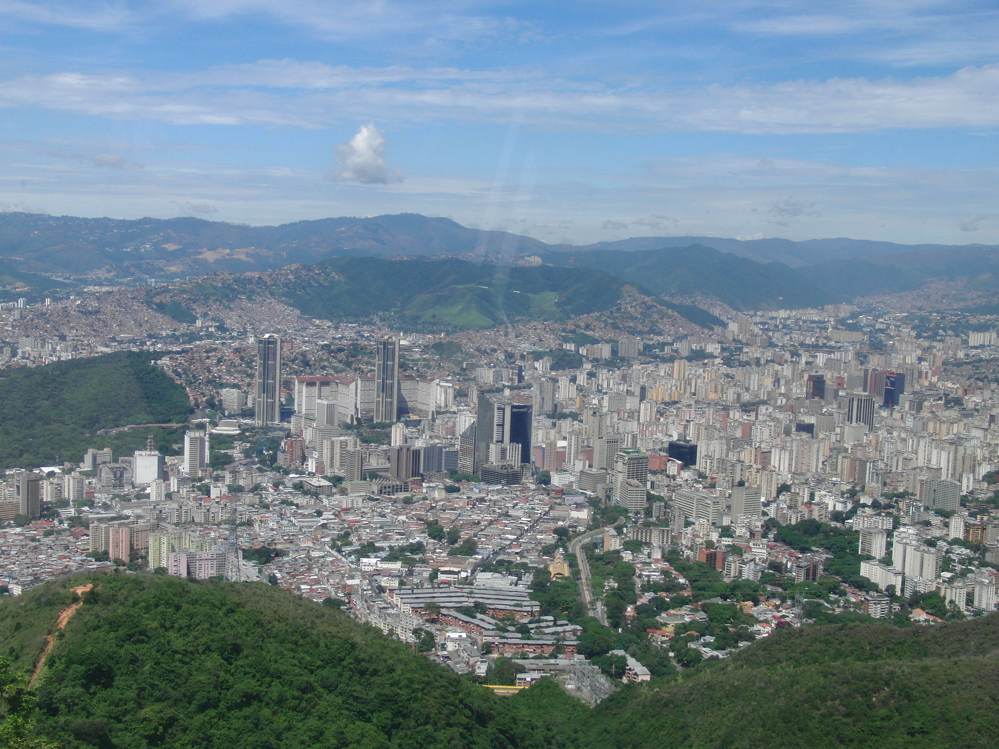 The Museo de Bellas Artes in Caracas, principal venue of the VI Bienal del Sur — Pueblos en Resistencia, El Poder de la Diversidad (October 2025 – April 2026).